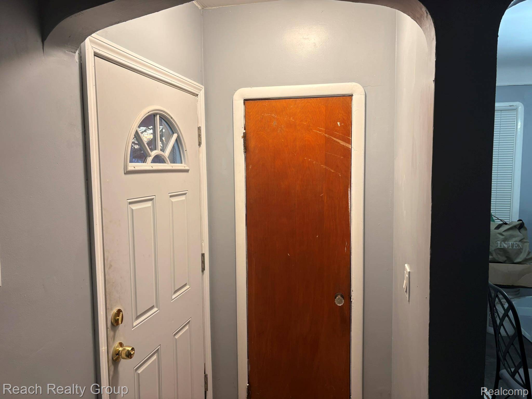 Detroit, MI 48205,15015 Troester ST