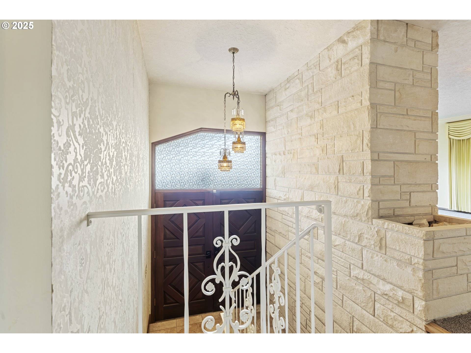 Portland, OR 97230,14344 NE FREMONT CT