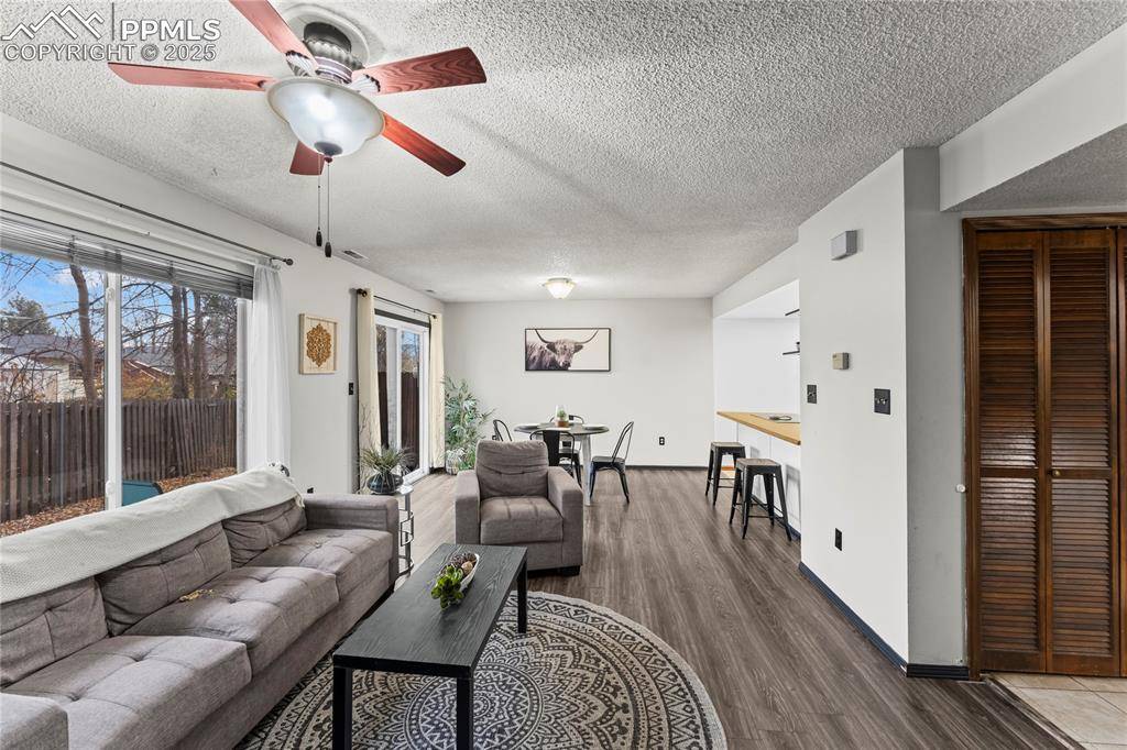 Colorado Springs, CO 80917,4763 Barnes RD