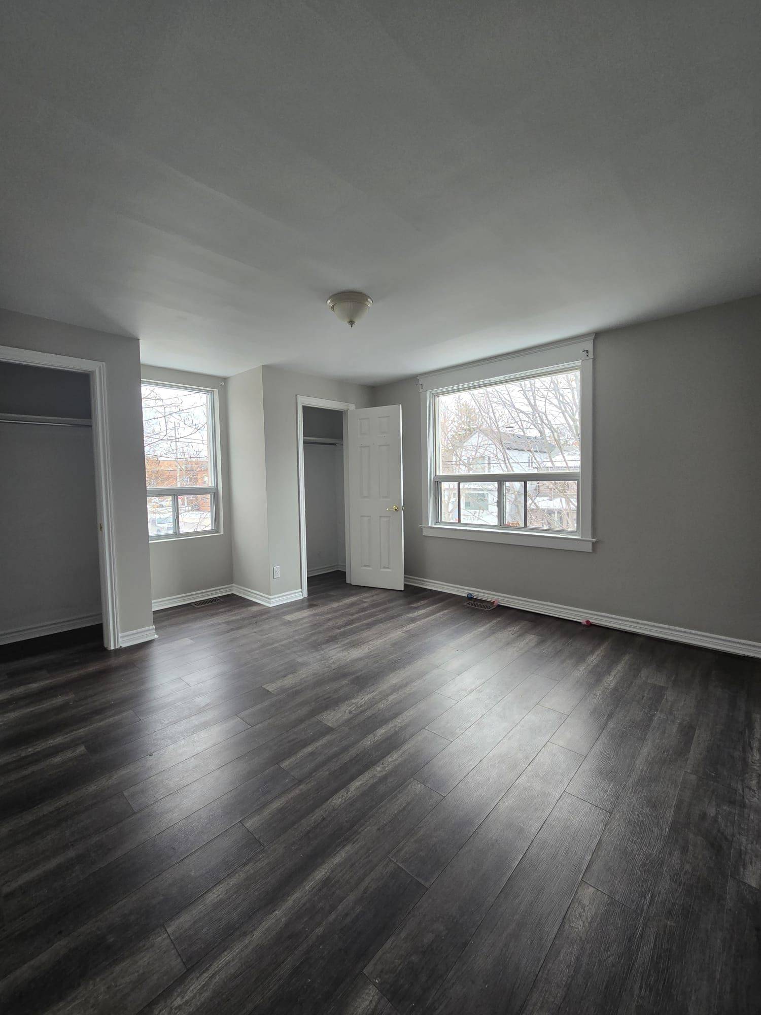 Toronto E03, ON M4J 4J2,2a Kimbourne AVE