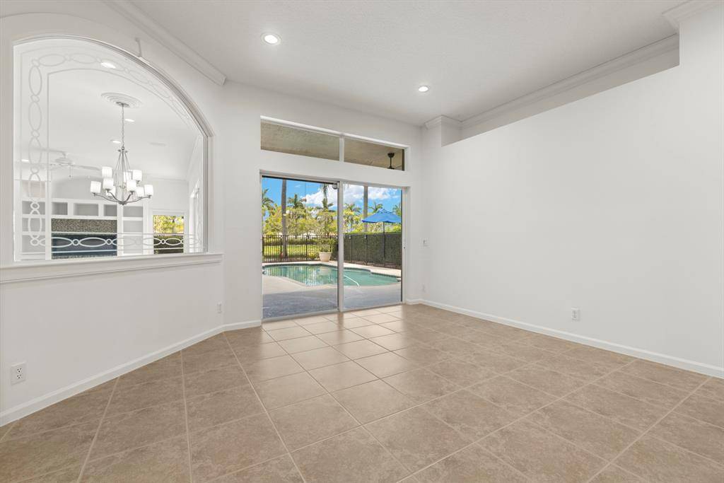 Weston, FL 33331,3707 Oak Ridge Cir