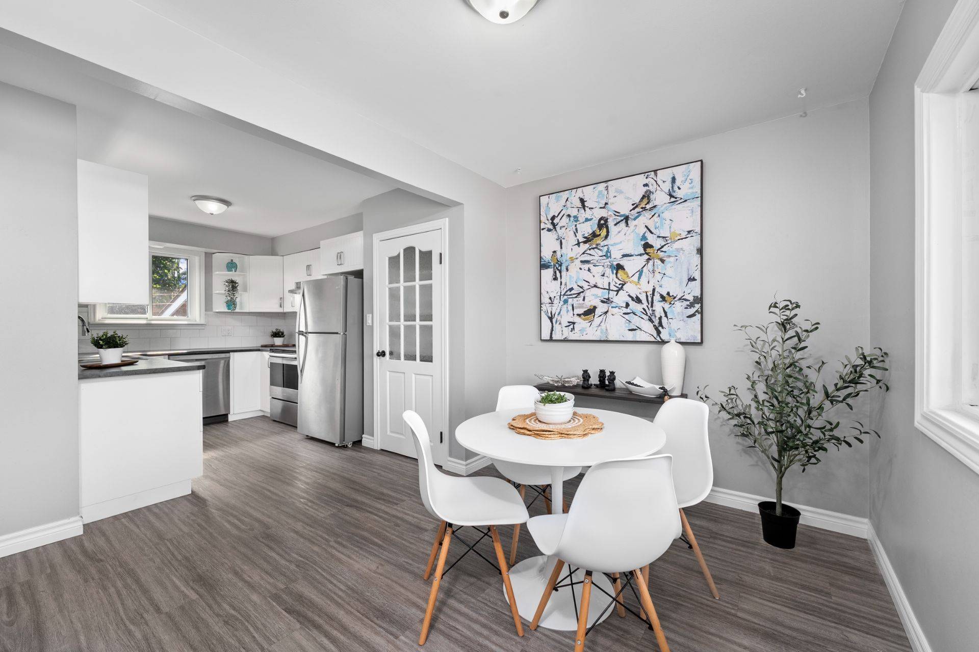 Orillia, ON L3V 6C7,143 Westmount DR N #Upper Unit