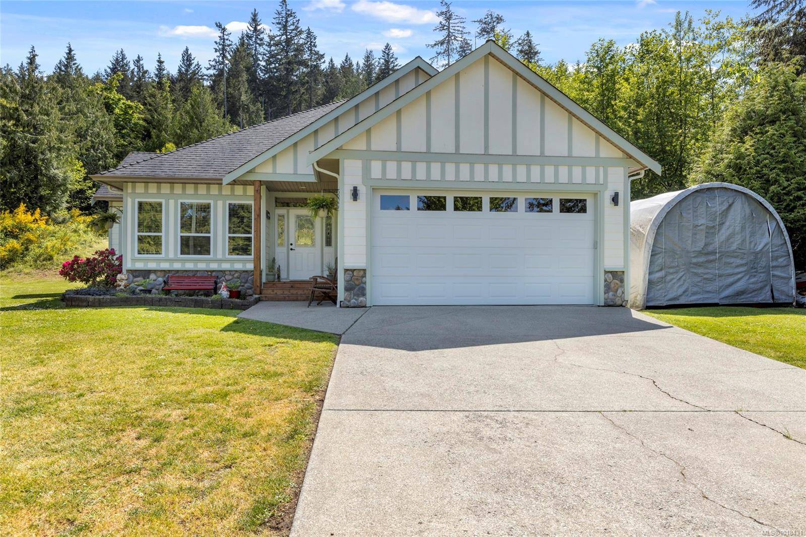 Sooke, BC V9Z 0J7,2877 Patricia Marie Pl