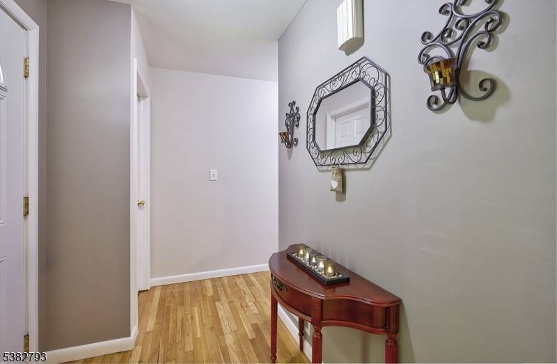 Jackson Twp., NJ 08527,402 Frank Applegate Rd