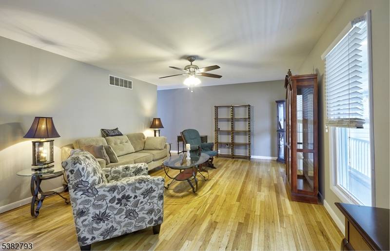 Jackson Twp., NJ 08527,402 Frank Applegate Rd