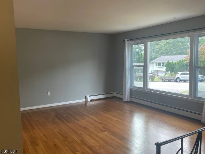 Rockaway Twp., NJ 07866,7 Oakland Ave