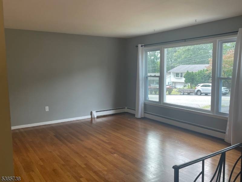 Rockaway Twp., NJ 07866,7 Oakland Ave