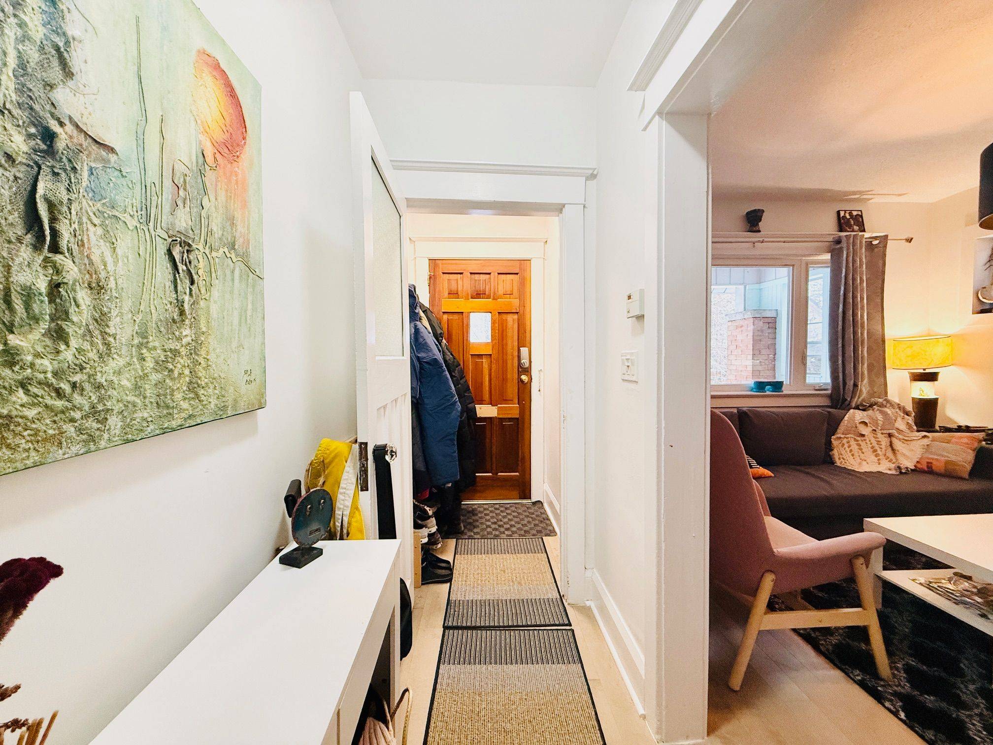 Toronto E02, ON M4C 1G9,15 Keystone AVE #Main & 2nd