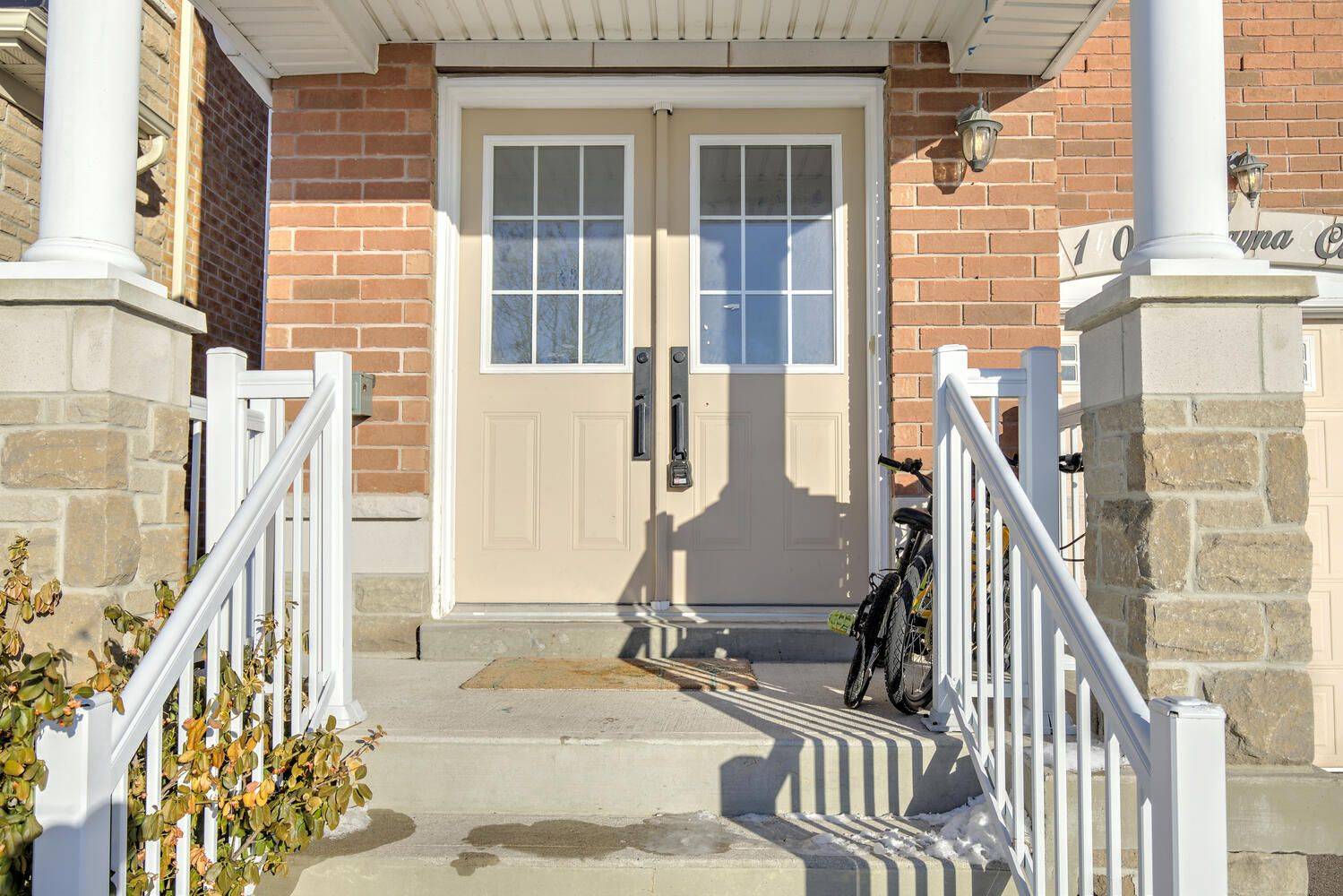 Vaughan, ON L6A 0N1,110 Chayna CRES