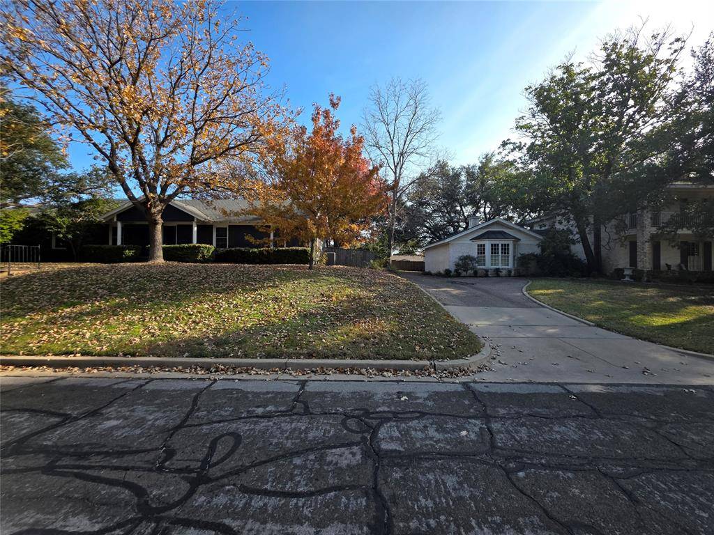 Waco, TX 76710,5800 Mount Rockwood Circle