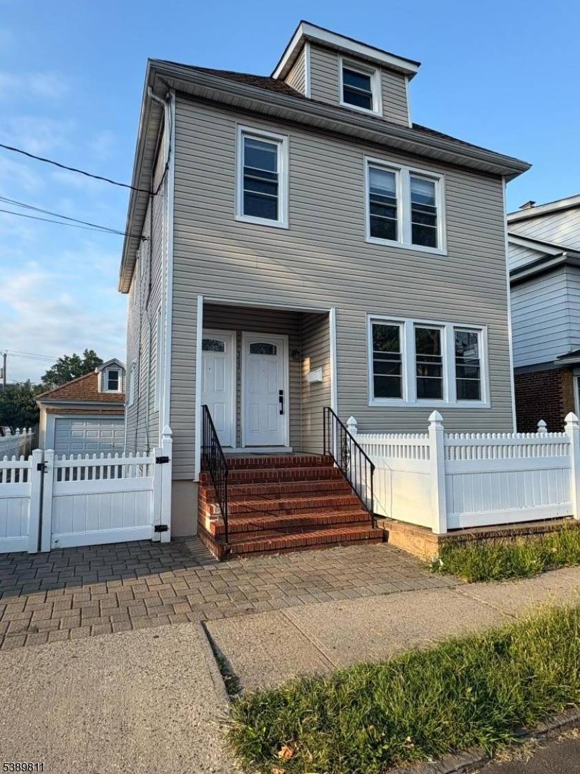 Hillside Twp., NJ 07205,355 Princeton Ave