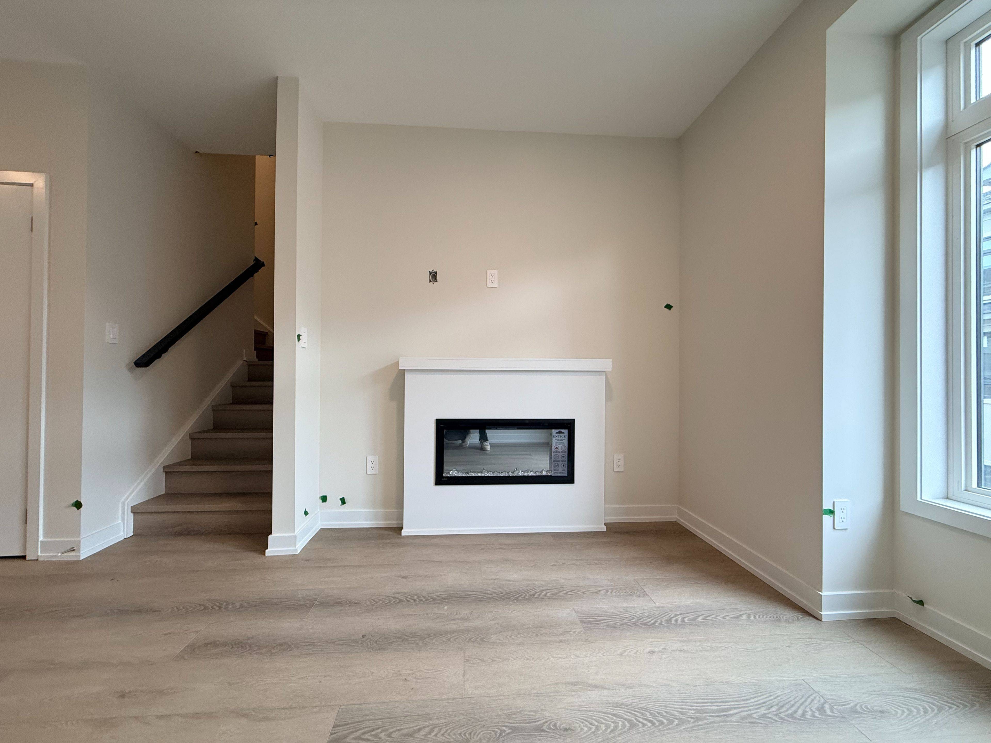 Richmond Hill, ON L4B 0J4,11 Agnes LN