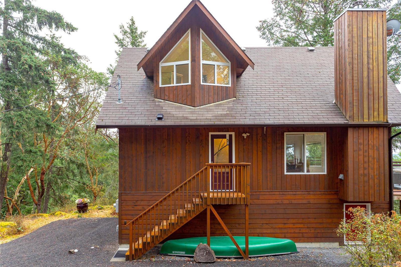 Highlands, BC V9E 1C8,3715 Munn Rd