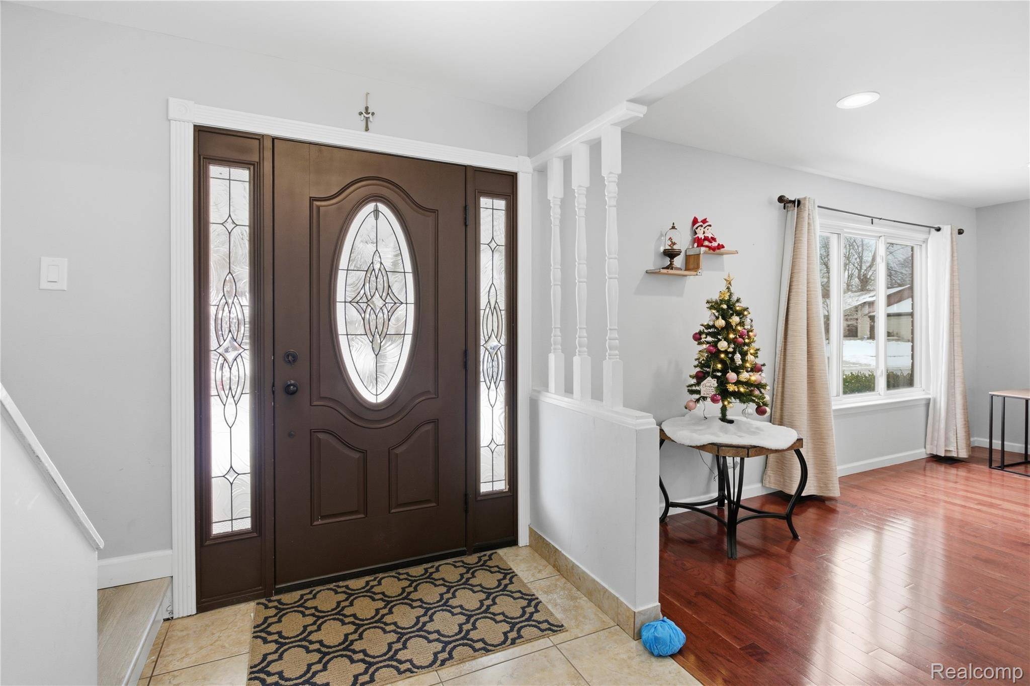 Sterling Heights, MI 48313,39120 Della Rosa DR