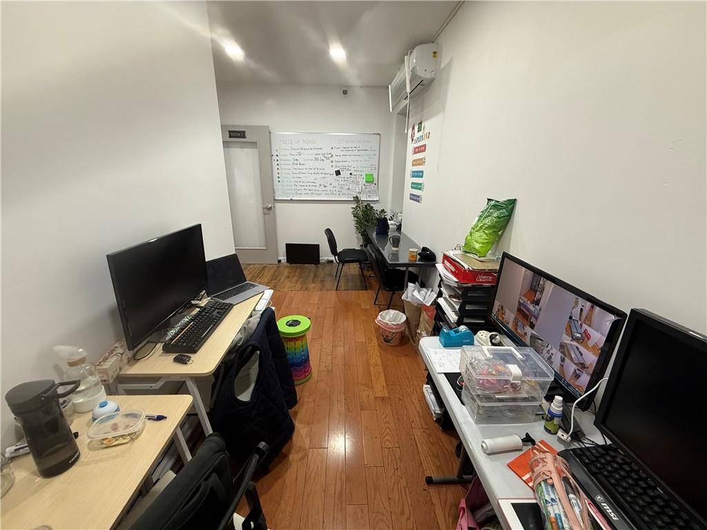 Brooklyn, NY 11229,2115 East 16th ST