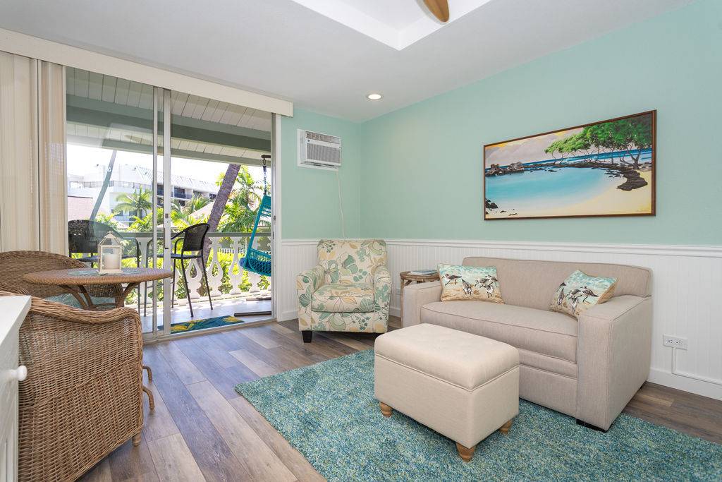 Kailua-kona, HI 96740,75-5776 KUAKINI HWY #317