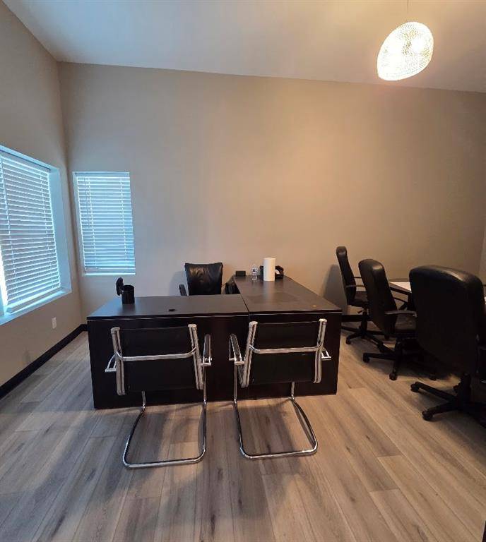 Sherman, TX 75090,1522 E Houston Street