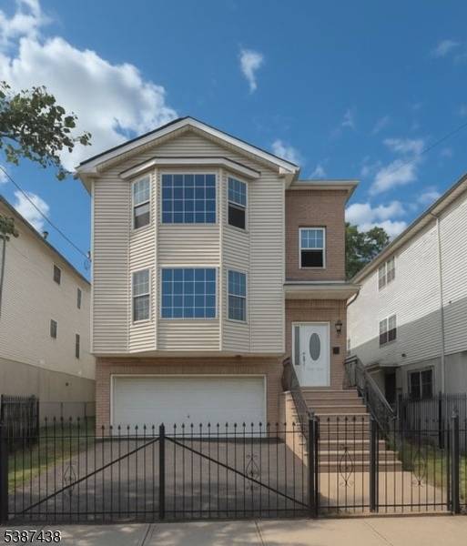 Newark City, NJ 07112,115 Fabyan Pl #2