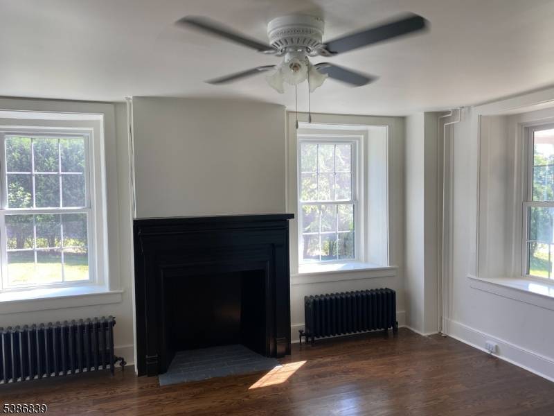 Alexandria Twp., NJ 08825,1491&1493 Cty Rd 519