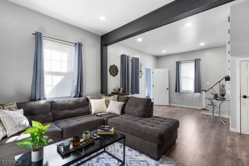 Rahway City, NJ 07065,478 Cornell Ave