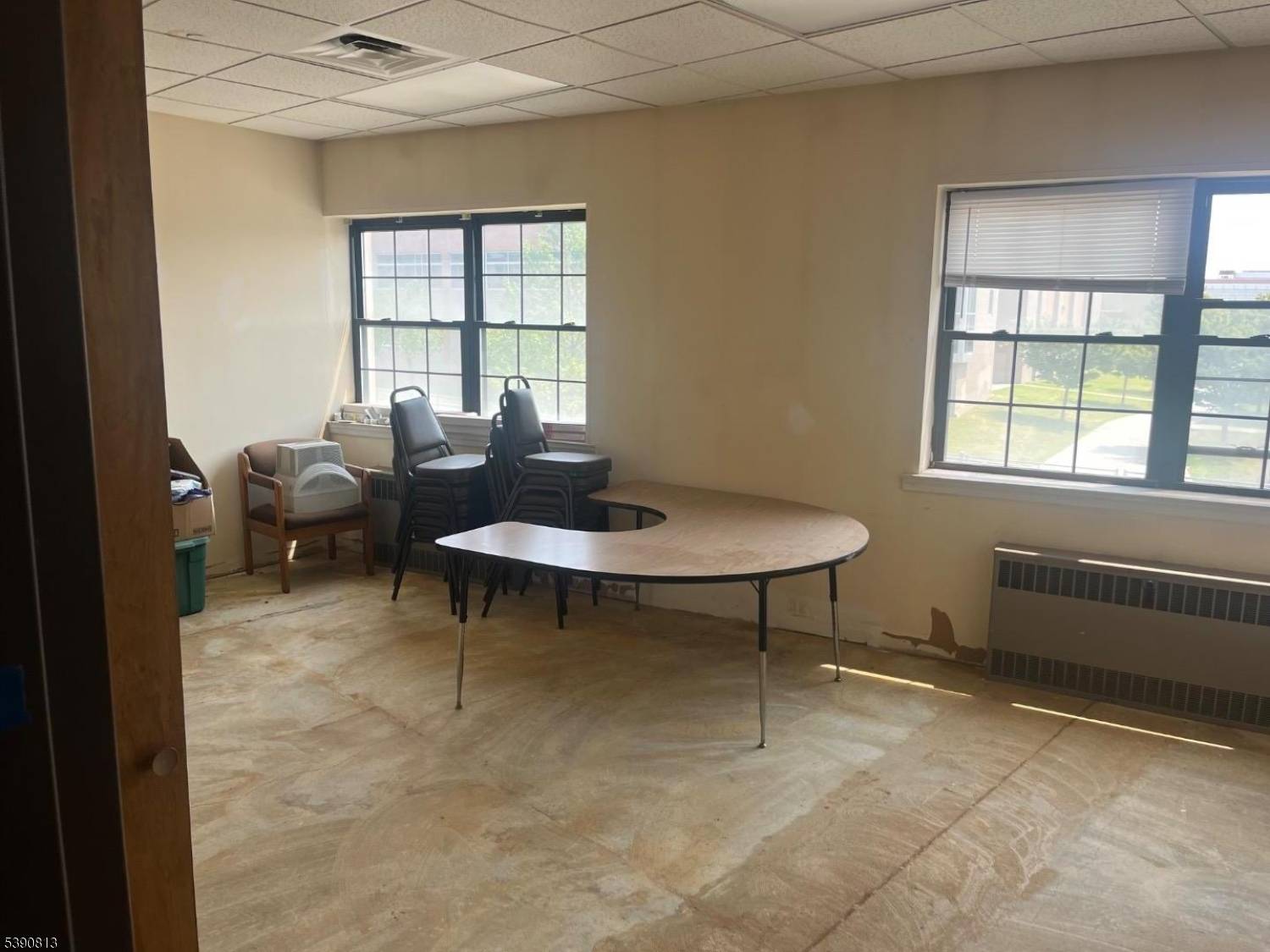 East Orange City, NJ 07018,400 Dr Mlk Jr Blvd