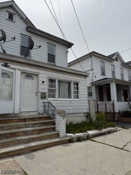 Newark City, NJ 07107,457 N 7th St