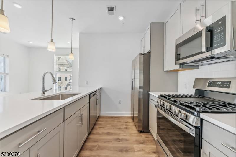 Hanover Twp., NJ 07981,19 Parker Lane