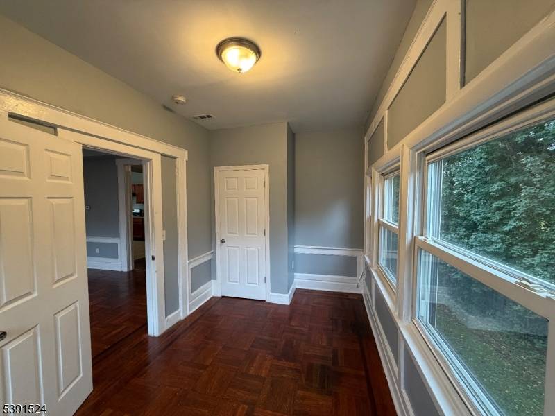 Newark City, NJ 07112,178 Osborne Ter