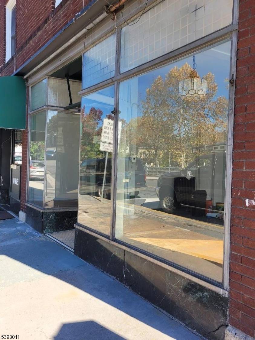 Belvidere Twp., NJ 07823,299 Mill St #1