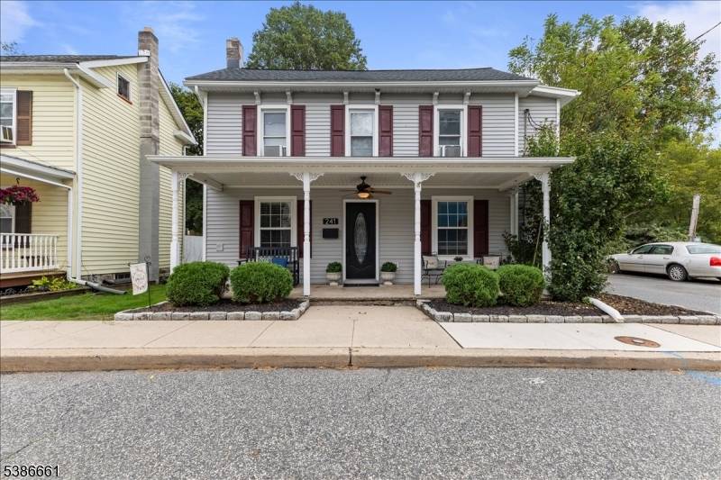 Belvidere Twp., NJ 07823,241 Depue St