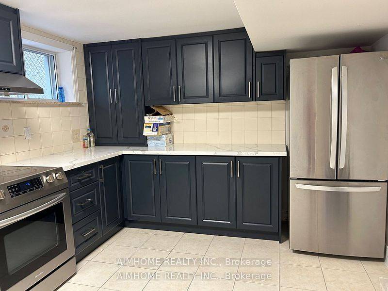 Richmond Hill, ON L4C 4C4,382 Sugar Maple LN #Basement