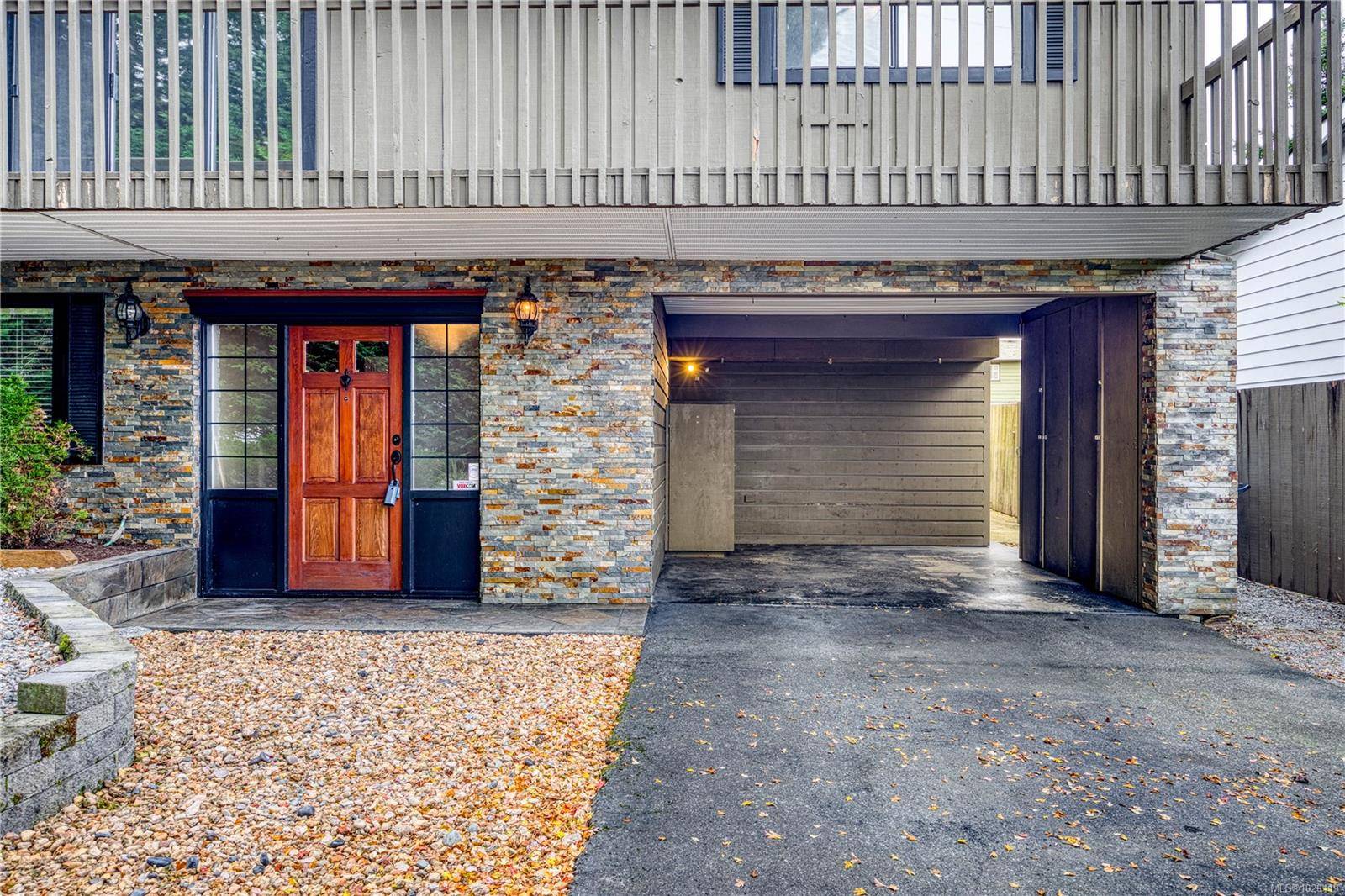 Nanaimo, BC V9R 6J2,197 Calder Rd