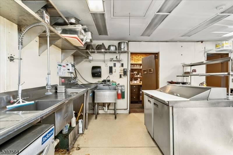 Knowlton Twp., NJ 07832,31 Decatur St