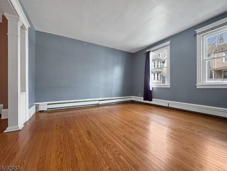 Phillipsburg Town, NJ 08865,178 Chambers St