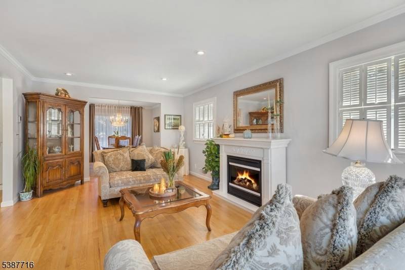 Fanwood Boro, NJ 07023,5 Robin Rd