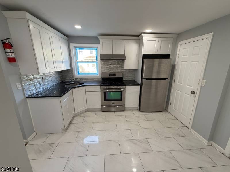 Rahway City, NJ 07065,280 William St #A