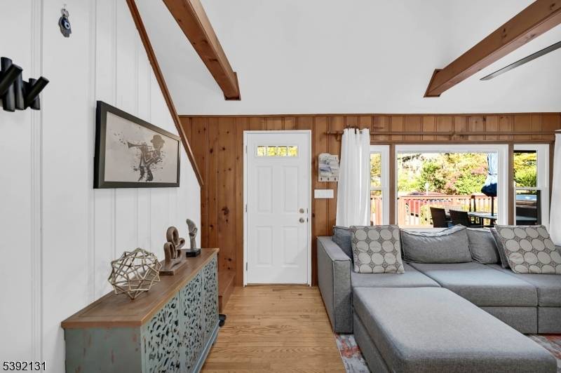 Vernon Twp., NJ 07422,85 Breakneck Rd