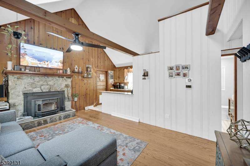 Vernon Twp., NJ 07422,85 Breakneck Rd