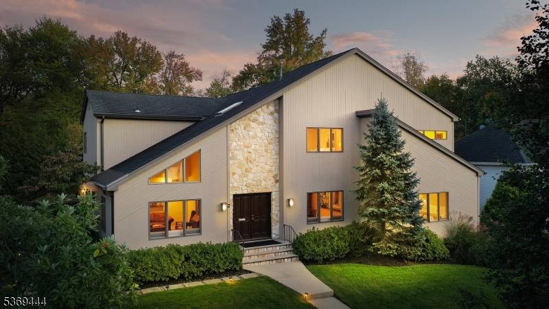 Scotch Plains Twp., NJ 07076,2 Brookside Ct