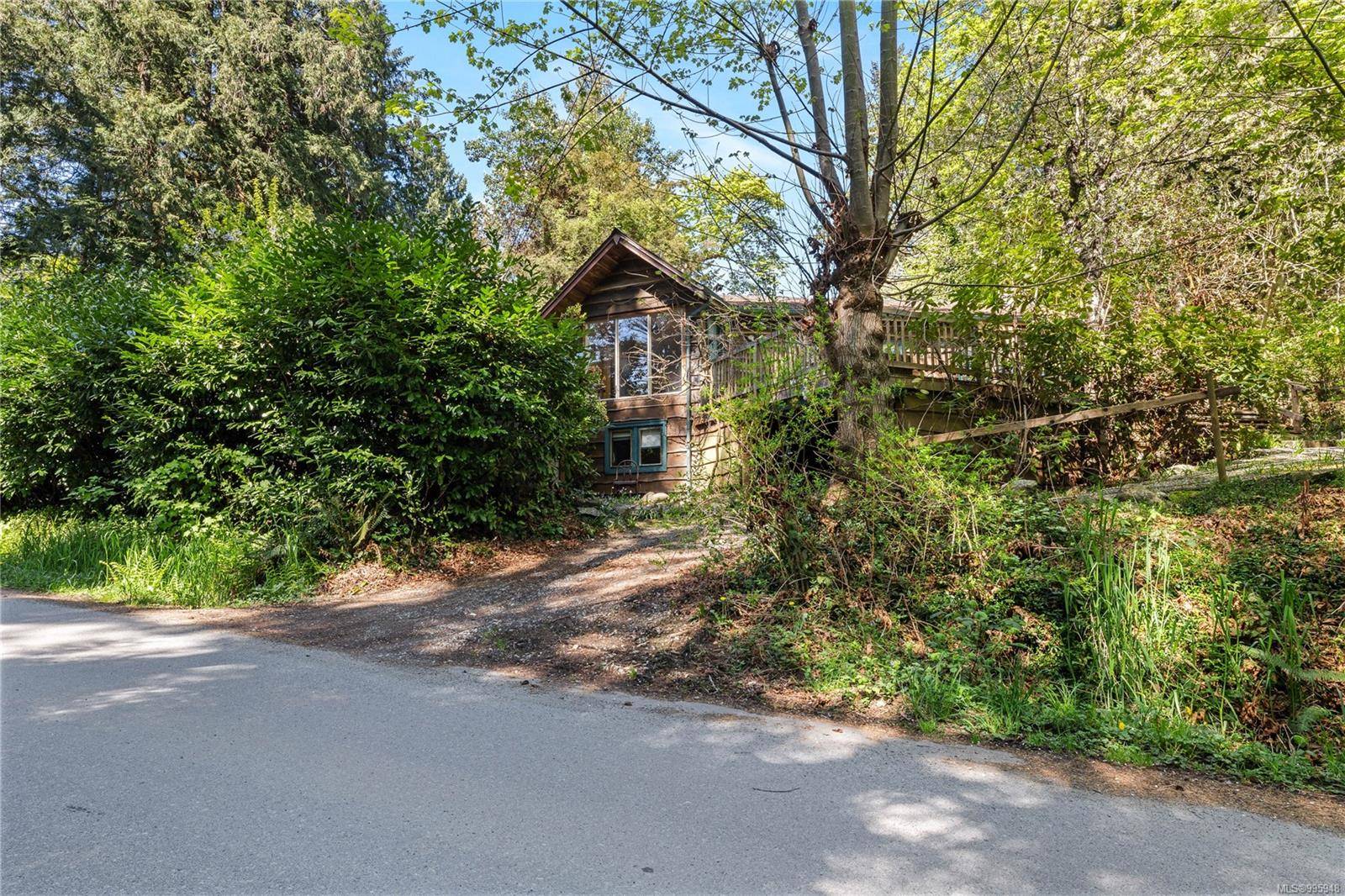 Salt Spring, BC V8K 2R4,297 Churchill Rd