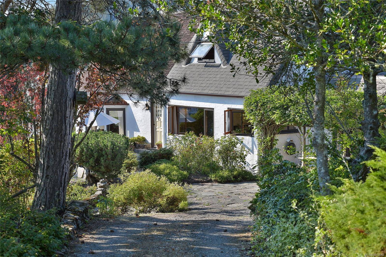 North Saanich, BC V8L 5H6,2173 Tryon Rd