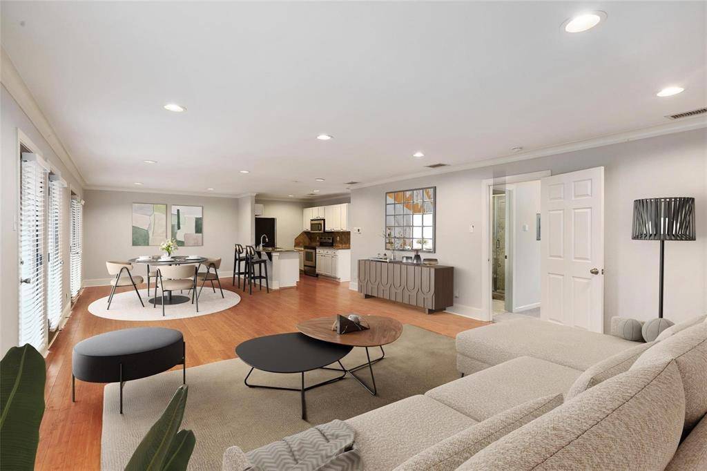 Dallas, TX 75230,7770 Meadow Road #211