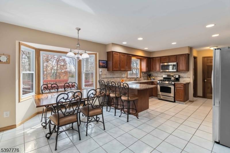 Randolph Twp., NJ 07869,7 Drake Ct