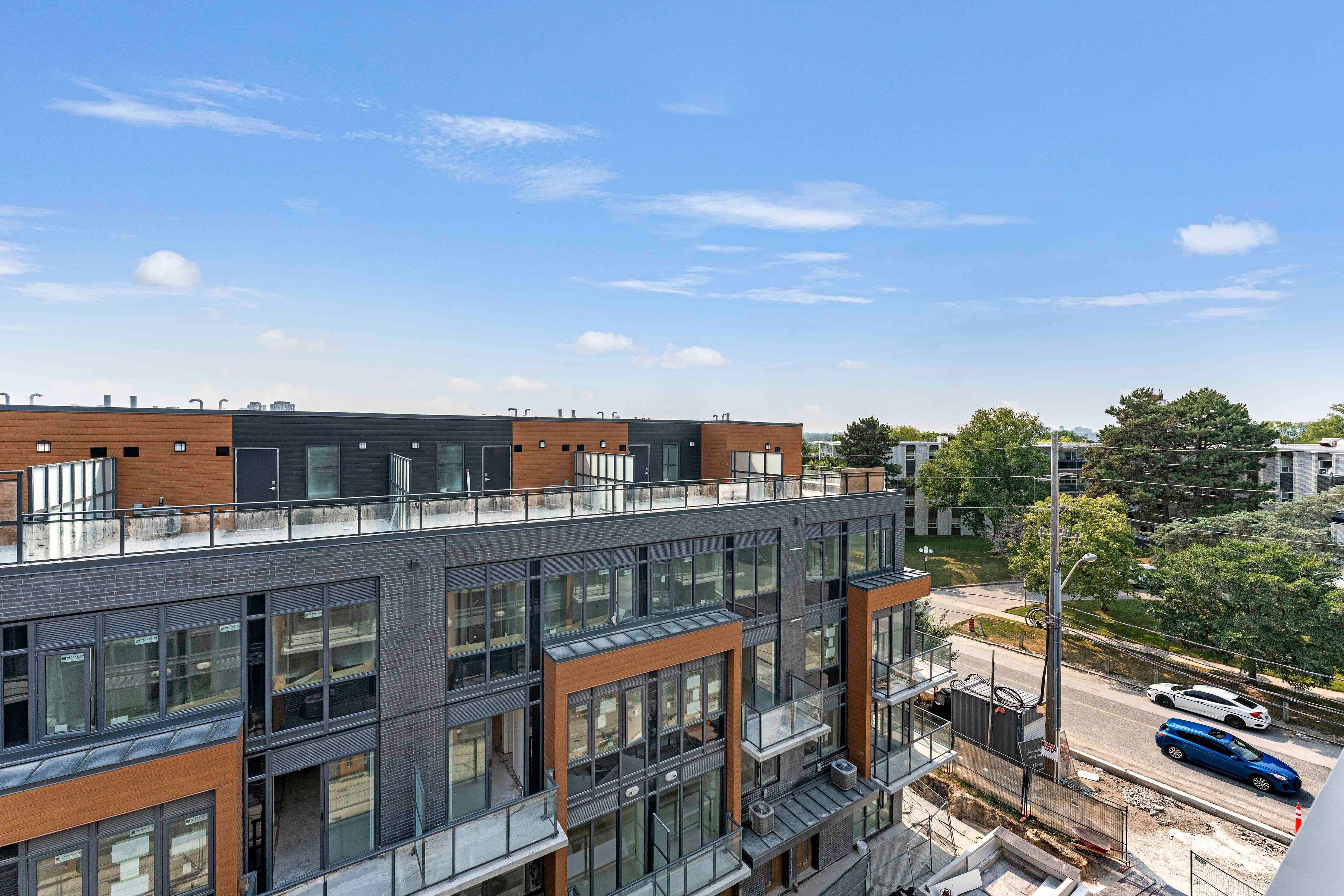 Toronto C13, ON M3A 2P8,69 Curlew DR #139