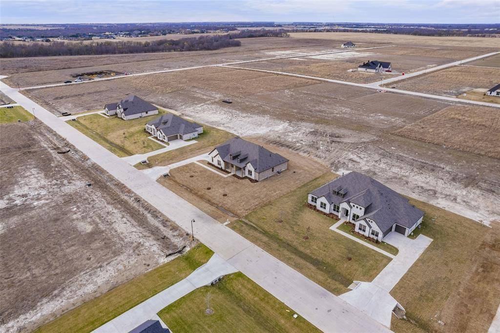 Waxahachie, TX 75165,144 Lila Lake Drive