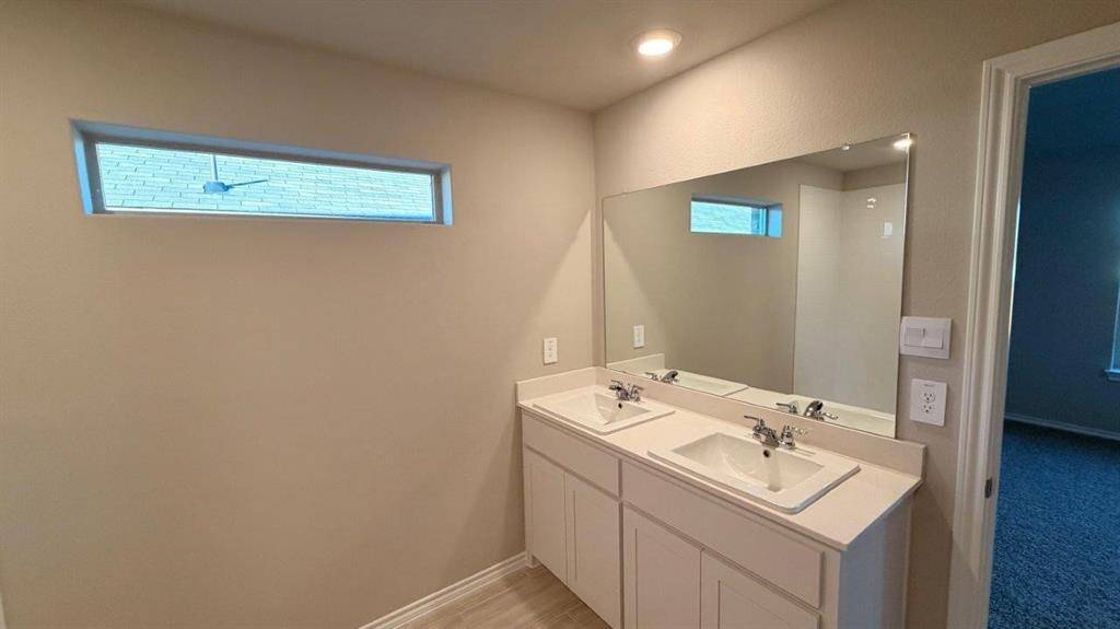 Fort Worth, TX 76131,8508 HOLLYMEAD Lane