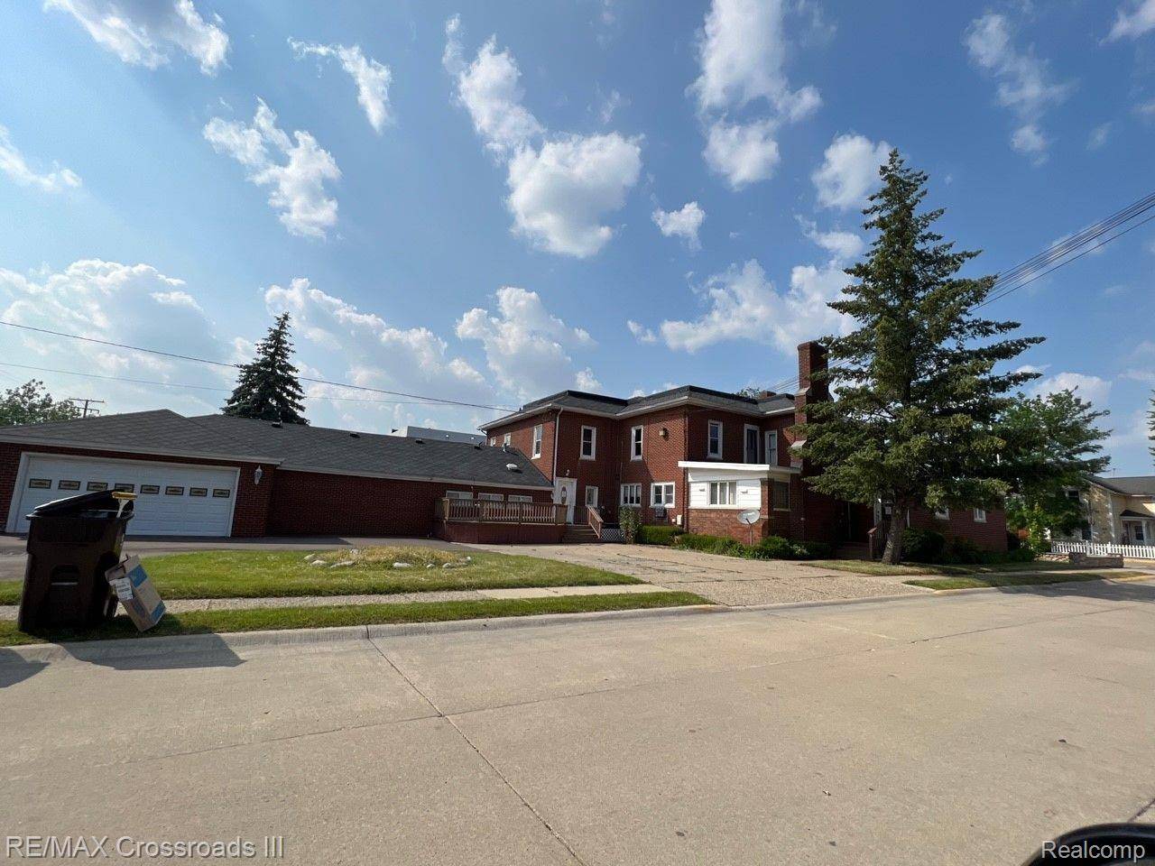 209 MAIN ST, Belleville, MI 48111