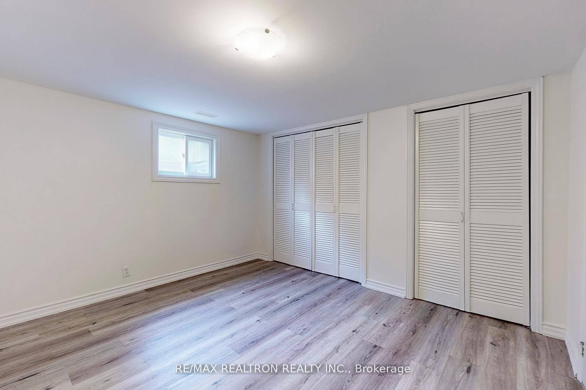 Aurora, ON L4G 1Y5,14 Child DR #BSMT