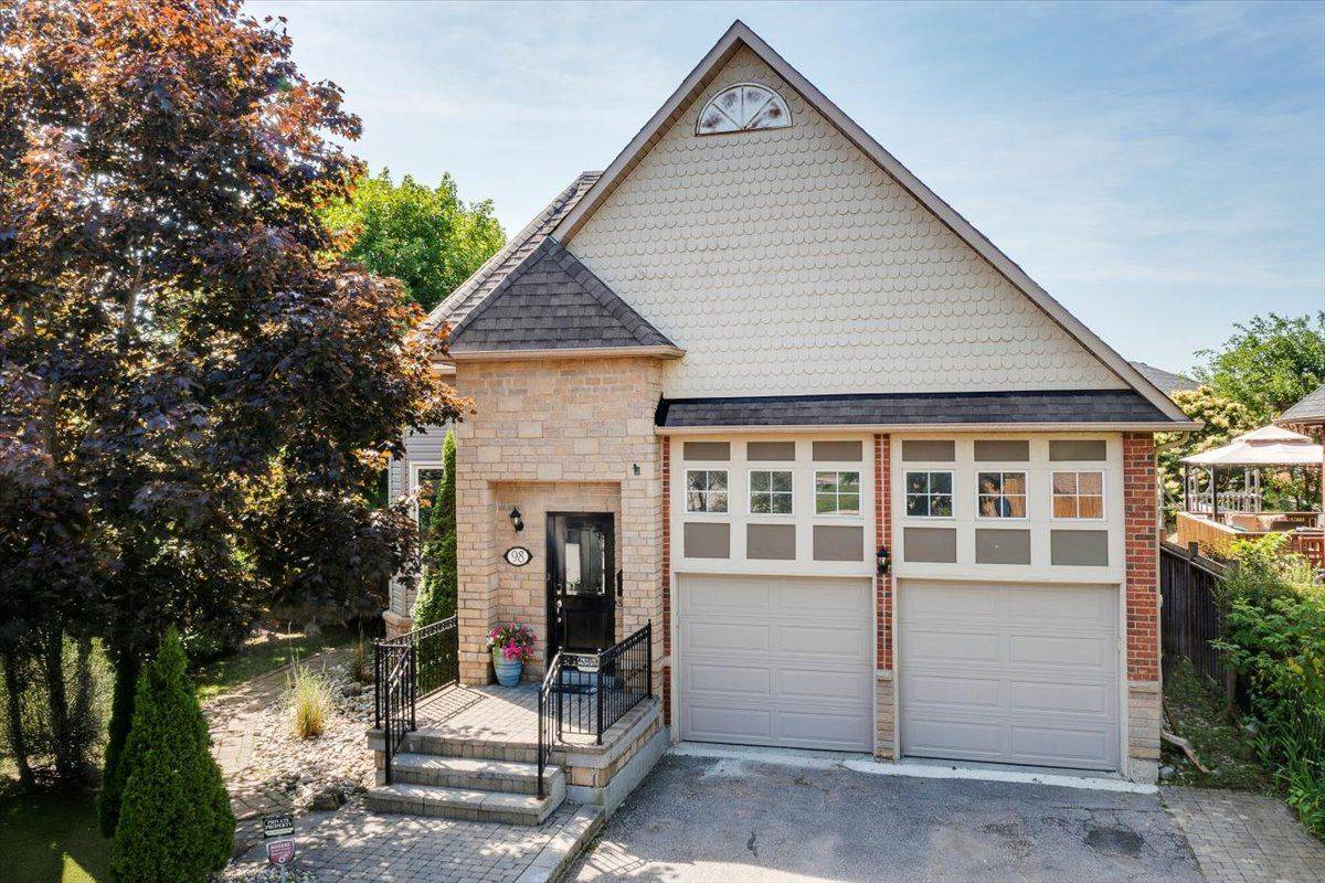 Georgina, ON L4P 2S9,98 Bayview AVE