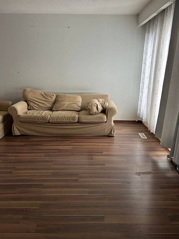 Mississauga, ON L4T 3P6,7620 Wildfern DR